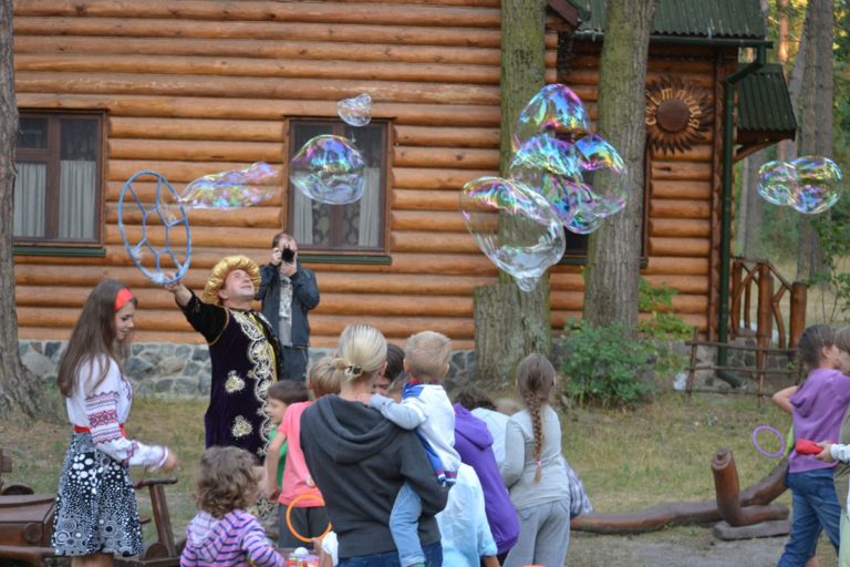 Фото детский день рождения на природе